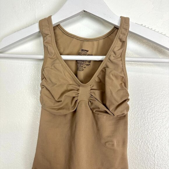 SKIMS Tan Bodysuit - Picture 4 of 8